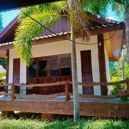 Buddha Raksa Thong Nai Pan Yai Dış mekan fotoğraf