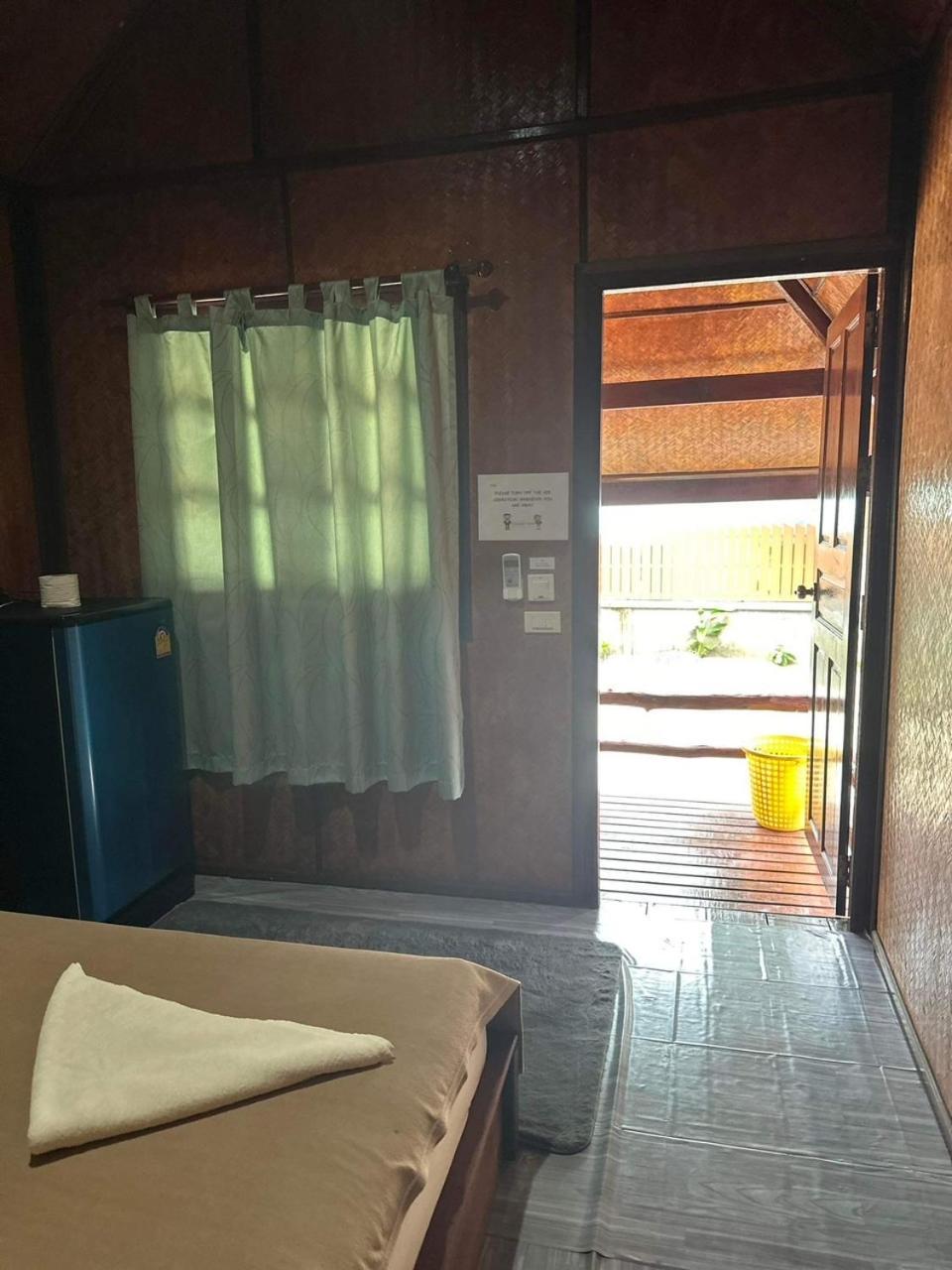 Buddha Raksa Thong Nai Pan Yai Dış mekan fotoğraf
