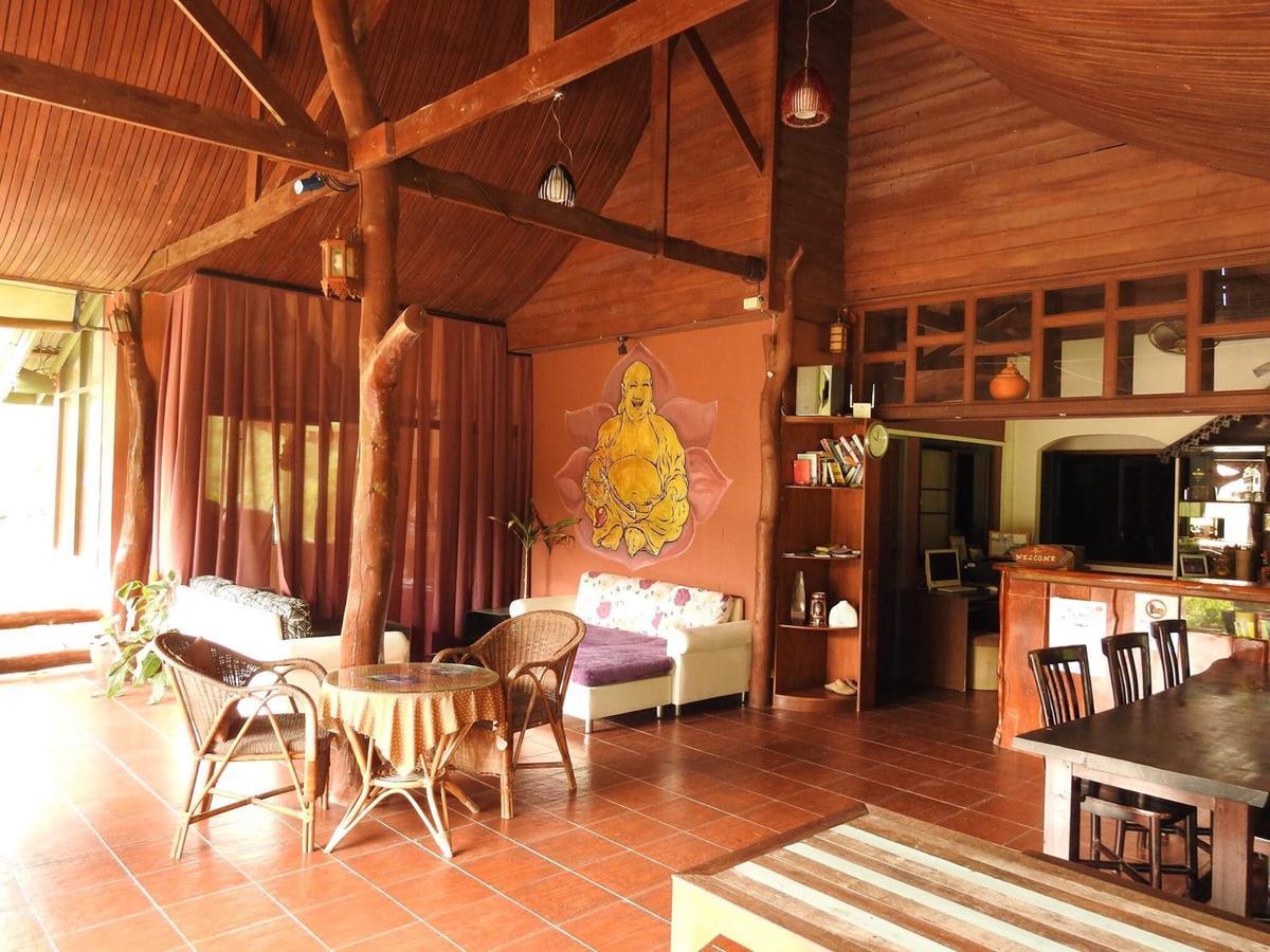 Buddha Raksa Thong Nai Pan Yai Dış mekan fotoğraf